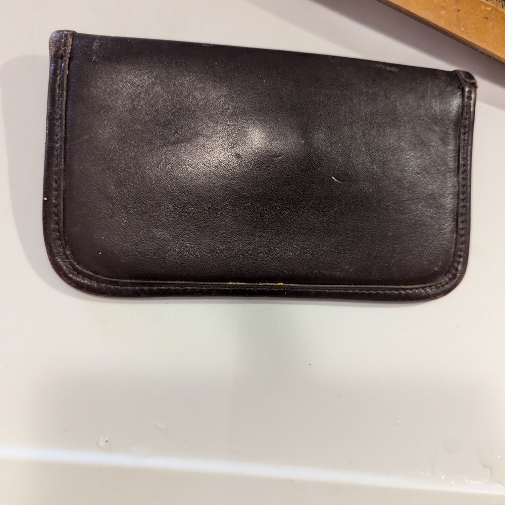 Coach Vintage Leather Clutch Rare Turnlock Goldtone Clasp 1980's - Picture 10 of 11